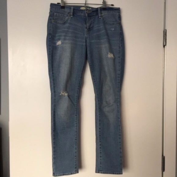 Old Navy “The Flirt” Light Wash Distressed Jeans – Size 4 Short - Picture 2 of 6